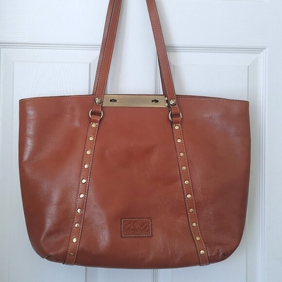 Patricia Nash studded leather large tote EUC - Picture 4 of 7